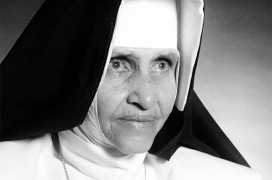 Brasileiros peregrinam ao Vaticano e se emocionam em canonização de Irmã Dulce